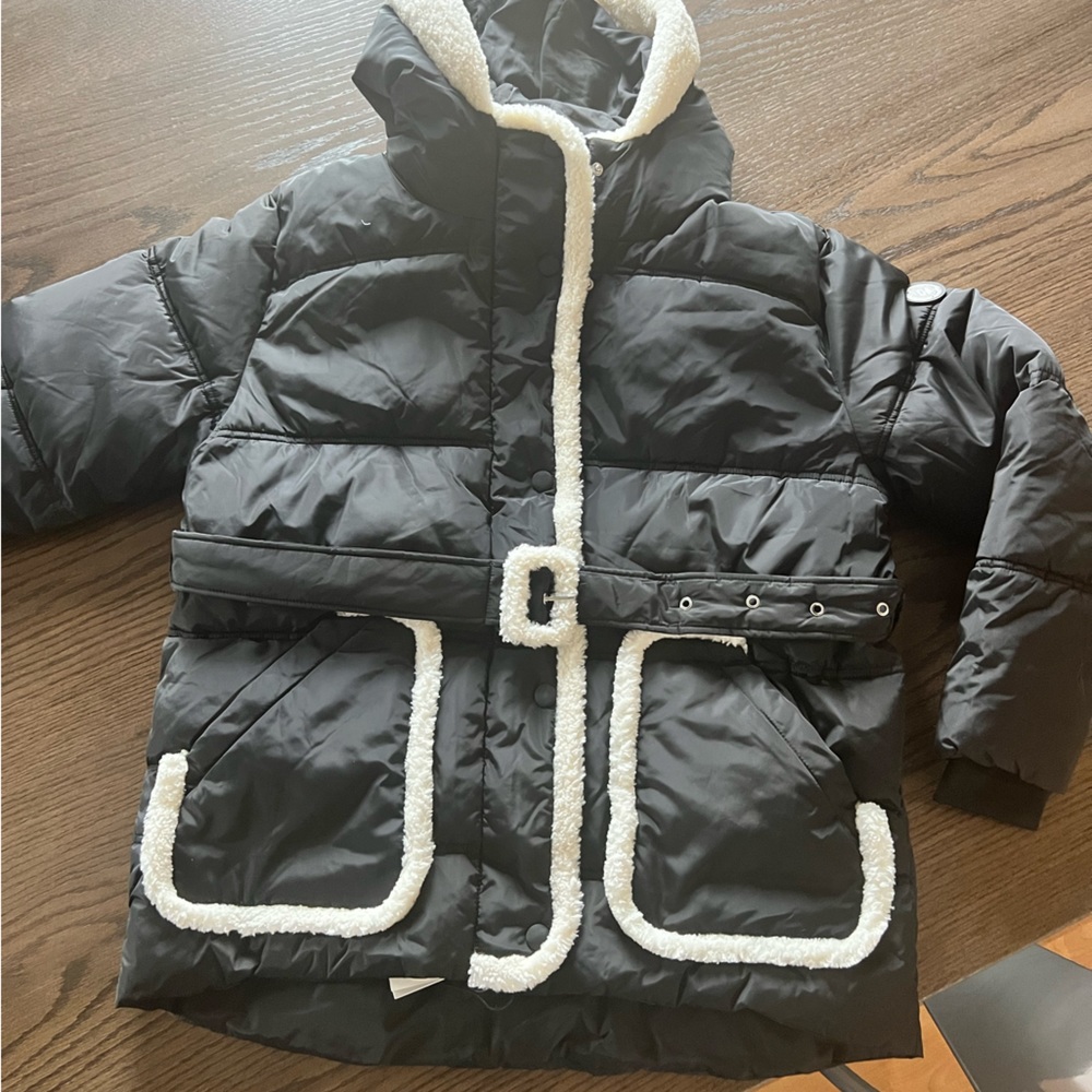 NOIZE Ladies puffer coat NWT